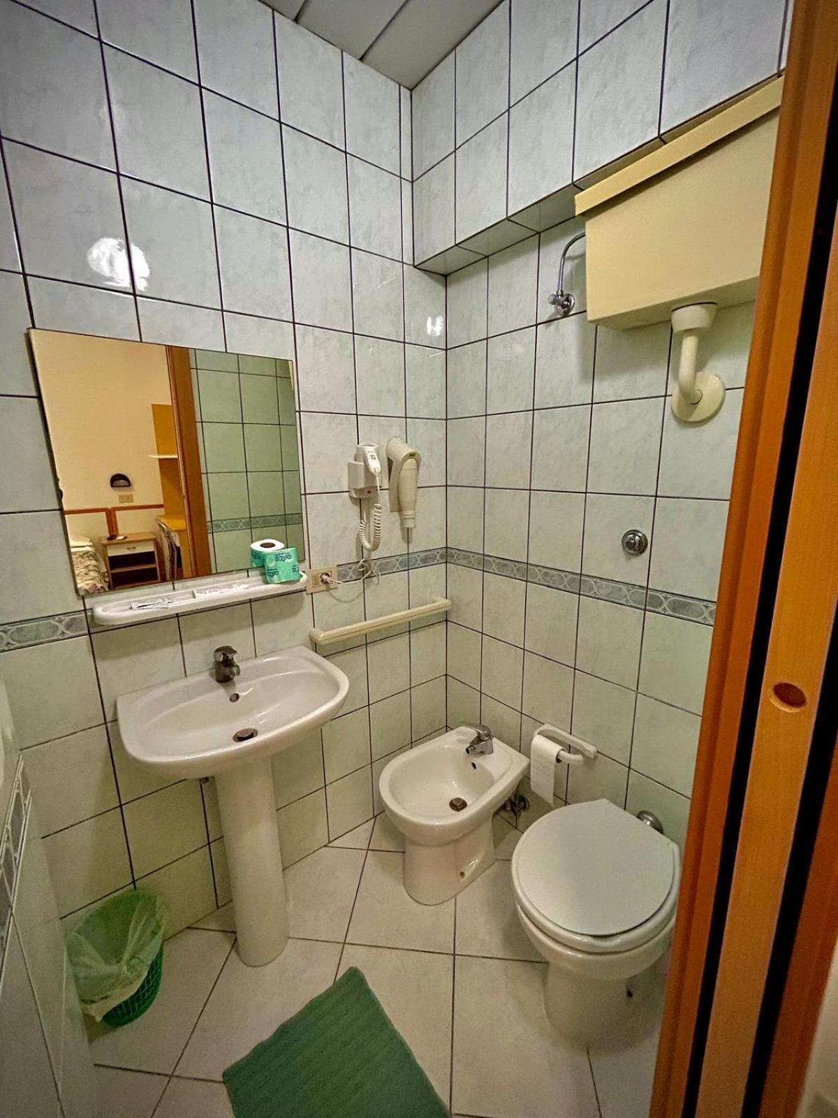 Hotel Sacramora Римини Экстерьер фото